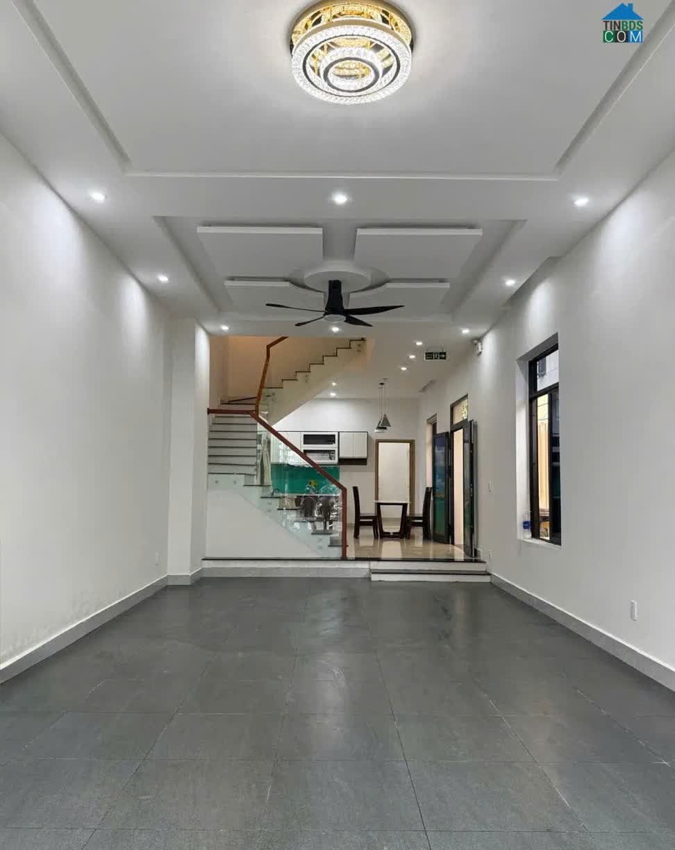 Ảnh Bán Nhà Mới 3 Tầng 95M2 Mặt Phố Đường 2 Tháng 9 - Hải Châu 0