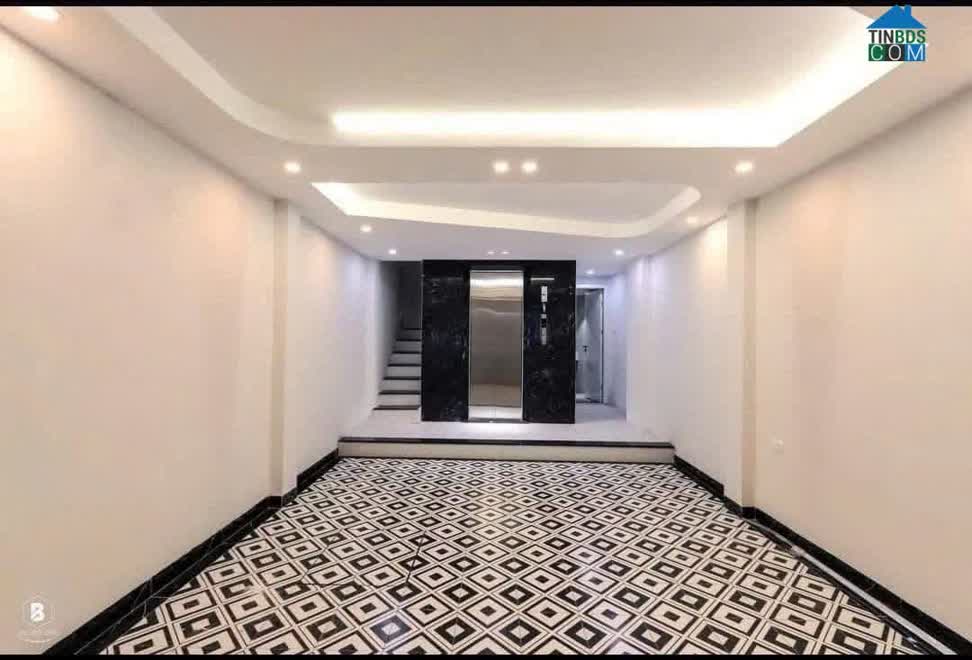 Ảnh Hoàng Quốc Việt - Lô góc - kinh doanh - ô tô , ngõ thông 7 tầng full nội thất , đầy đủ PCCC ,... 0