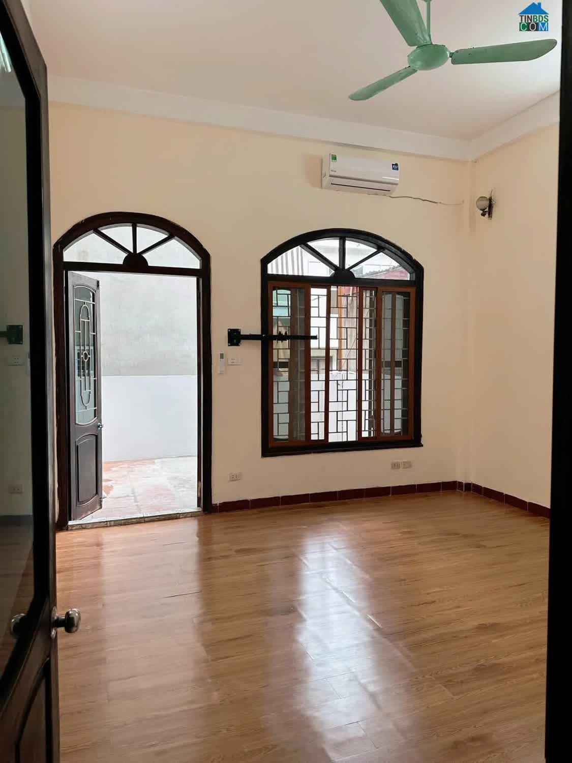 Ảnh Cho thuê nhà nguyên căn Ngõ 58 Nguyễn Khánh Toàn - Cầu Giấy 68m x 4T giá 15 triệu 0