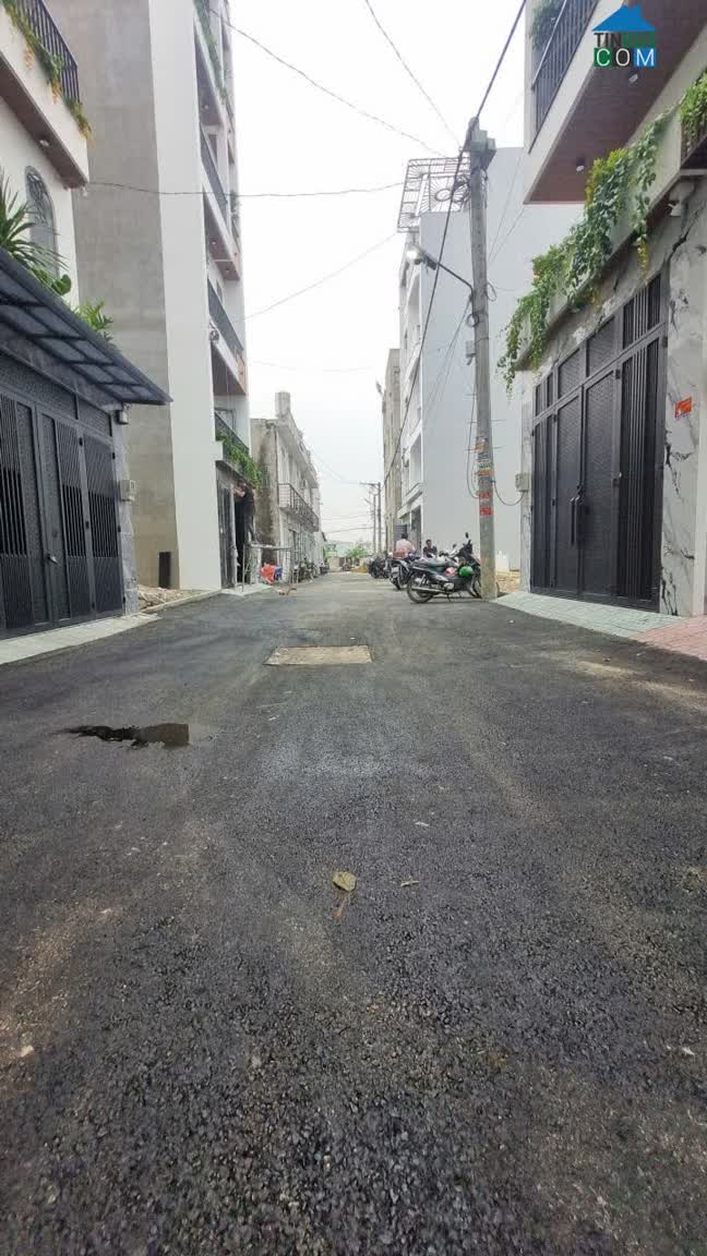 Ảnh Bán nhà mới xây tặng hồ cá koi Thạnh Xuân 25 –Thới An – Quận 12 – hẻm xe hơi 6m 0