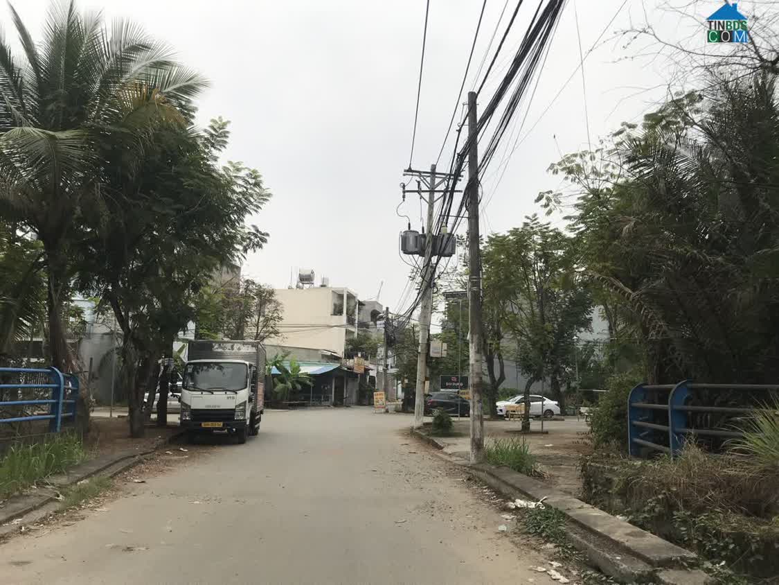 Ảnh Nhà Trường Lưu, Long Trường, Hẻm tải thông, 51m2, 4 tầng 0