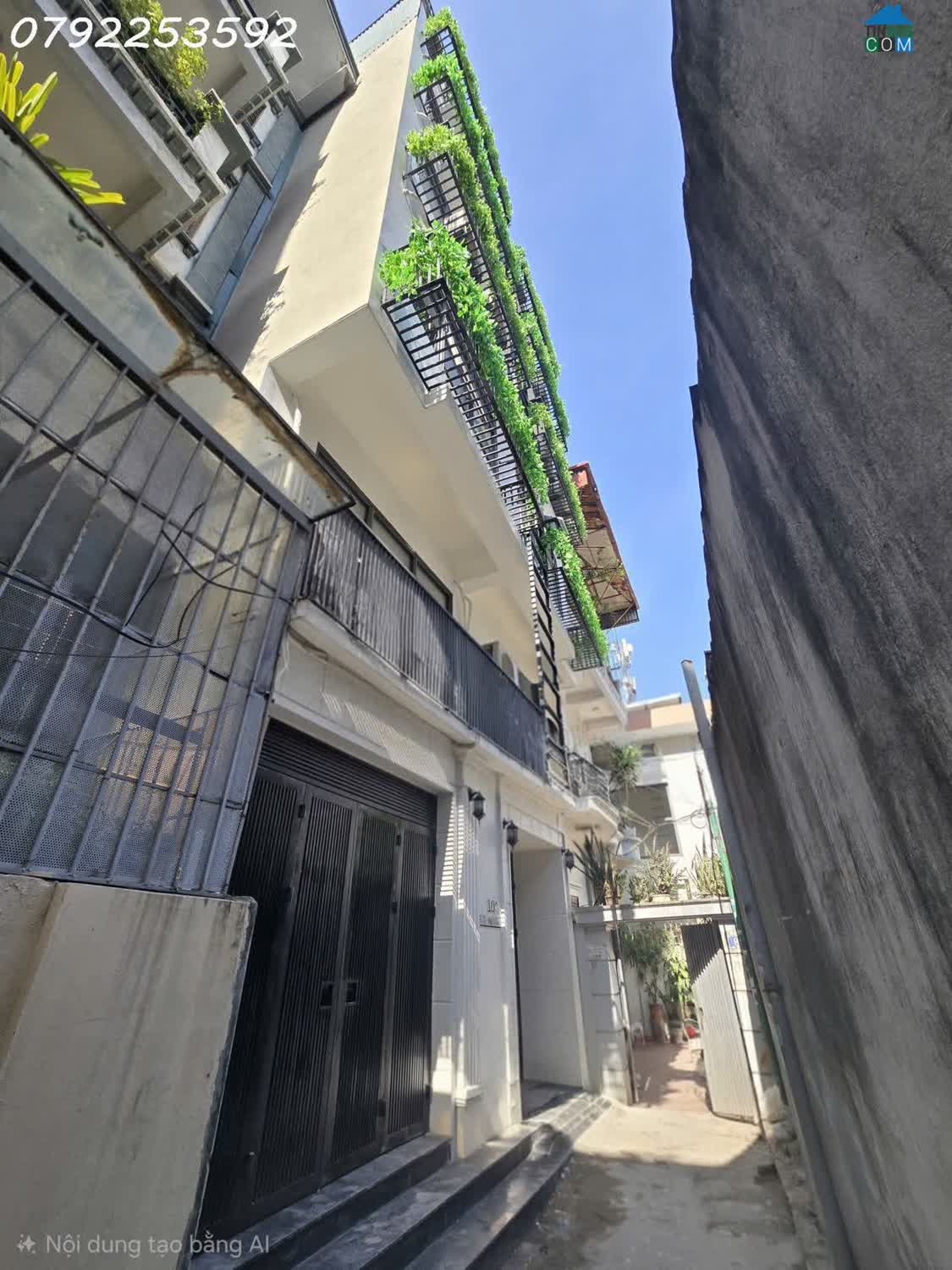 Ảnh Bán Nhà Nguyễn Ngọc Vũ. Cầu Giấy. Diện tích 92m2. x7 tầng. Mặt tiền 7.2m2. Giá bán 27 tỷ 0