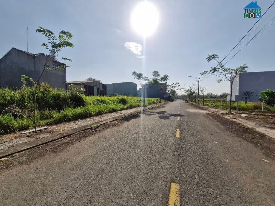 Ảnh Bán đất 60m2 HXH , đường 8m, Long Phước , Quận 9, Giá 2 Tỷ 350 0