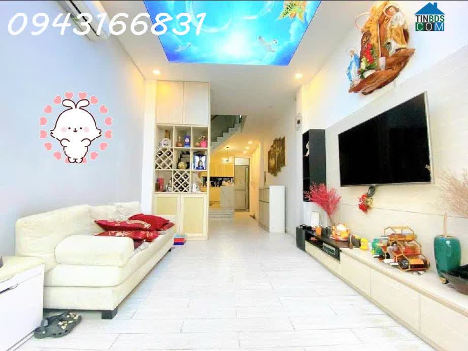 Ảnh Bán nhà HXH Tân Phú: 65m2, 6PN, 5WC, sổ hồng, CHỈ 8,XX tỷ - Cơ hội an cư lý tưởng, tiện ích đầy đủ! 0