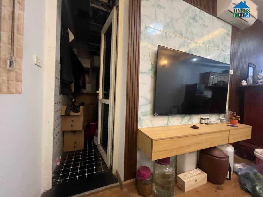 Ảnh Chính chủ bán căn hộ chung cư kđt Đặng Xa/Gia Lâm, 58m2,tầng trung,Đông Nam ở ngay. 0