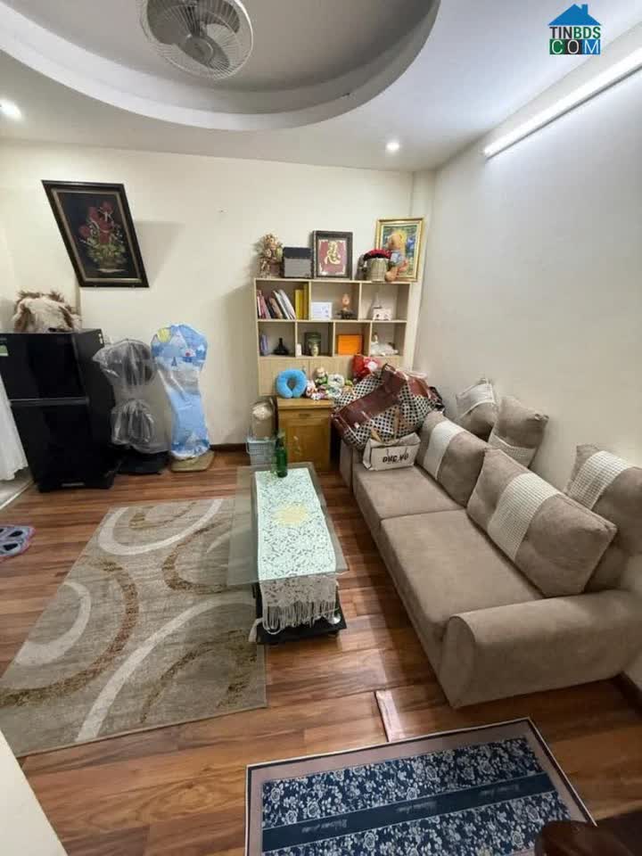 Ảnh Bán nhà ngõ 127 Văn Cao, DT 57m, 5 tầng, MT 5.2m, giá 15.9 tỷ, ngõ hơn 2m. 0