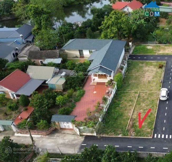 Ảnh Cần tiền bán lô góc 100m có 2 mặt tiền đẹp đường chính thông 3 lối. Giá đầu tư. KĐT Hòa Lạc-Sơn Tây 0