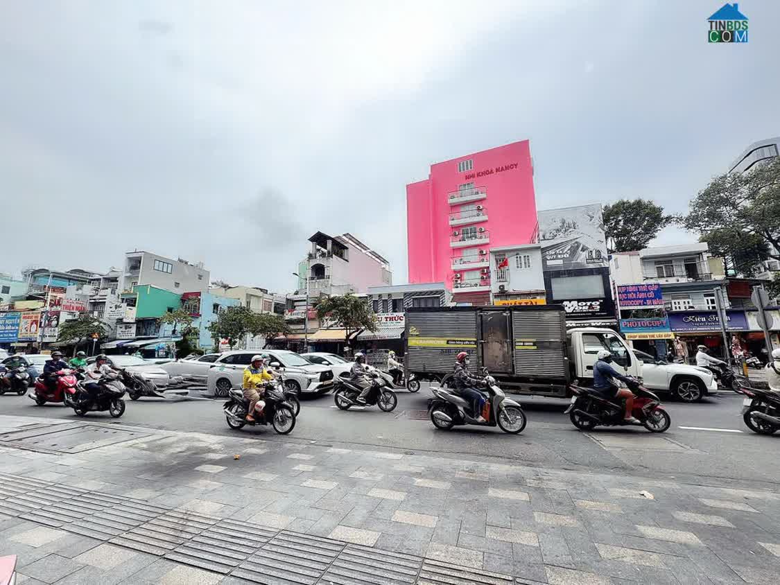 Ảnh Chính Chủ Bán Nhà 3 Tầng MTKD Đ. Nguyễn Văn Cừ - Ngay Ngã 4 Trần Hưng Đạo, Quận 1 - 4,4m*38m -... 0