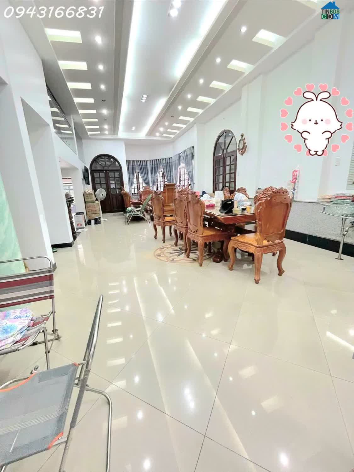 Ảnh bán nhà mặt phố 200m2 bình tân, 3 tầng, 6pn, sổ đỏ, NHỈNH 19XX tỷ - vị trí vàng, 0943166831 xem... 0