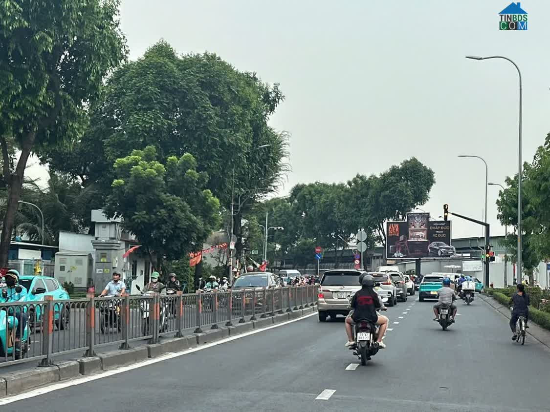 Ảnh Bán đất tặng nhà 2 tầng ngang 5.1m 76m2 hẻm 1 sẹc Quang Trung gần trường học chỉ 6.4 tỷ. 0