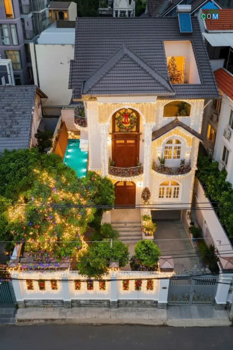 Ảnh bán gấp căn biệt thự số 8 Đường số 42- Kế Xuân Thuỷ- Quốc Hương. thảo điền Q2 0