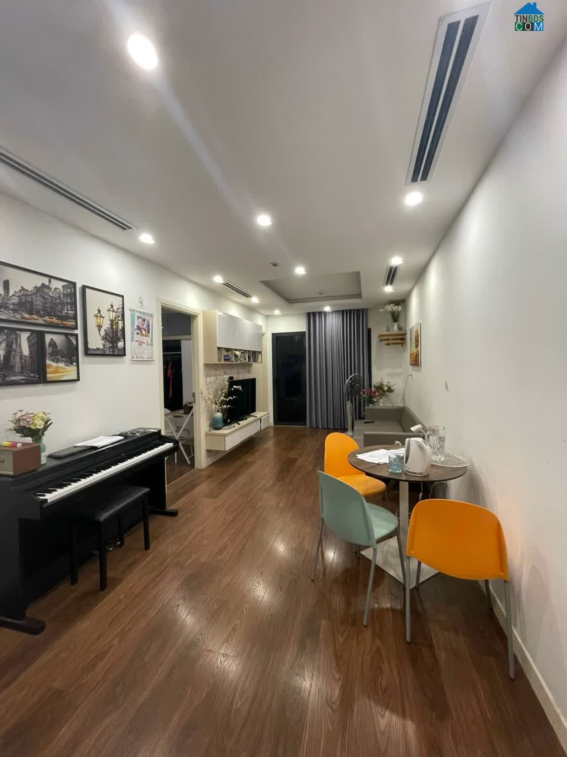 Ảnh Bán gấp căn hộ 2 ngủ dt 66m2 tại Imperia Garden, SHLD, giá tốt 0