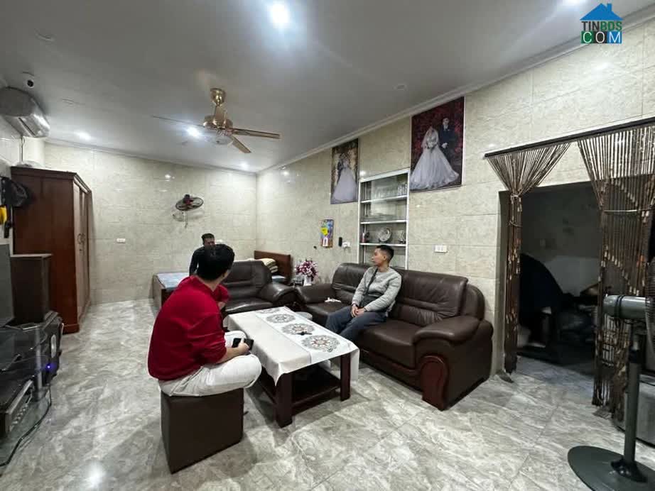 Ảnh Nhà Phố Tân Mai, Gần Đường, DT 99m2, Gần Chợ, Giá Cực Kỳ Mềm 9.9 Tỷ 0