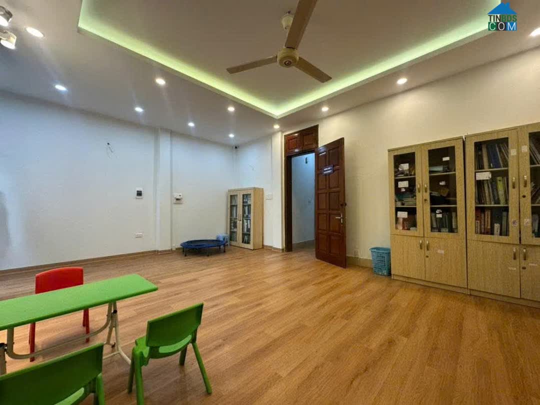 Ảnh Bán gấp nhà kinh doanh vỉa hè Xuâ La Tây Hồ Hà Nội 30 tỷ. Mặt tiền 6m. 0