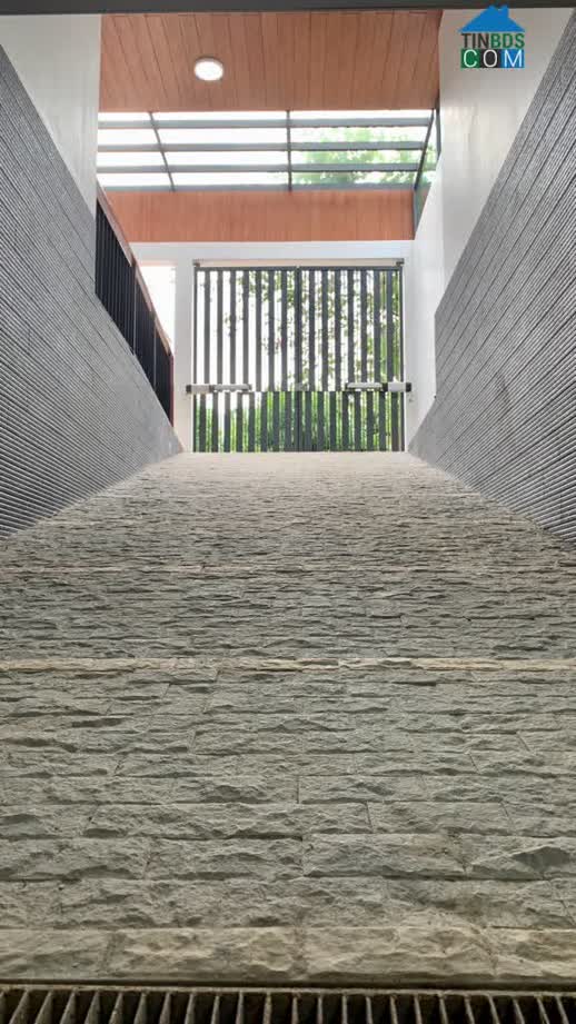 Ảnh Bán nhà 4 tầng Phân Lô 5x20 gần chợ, bến xe Miền Tây, Hoàn công đủ - 0931172218 0