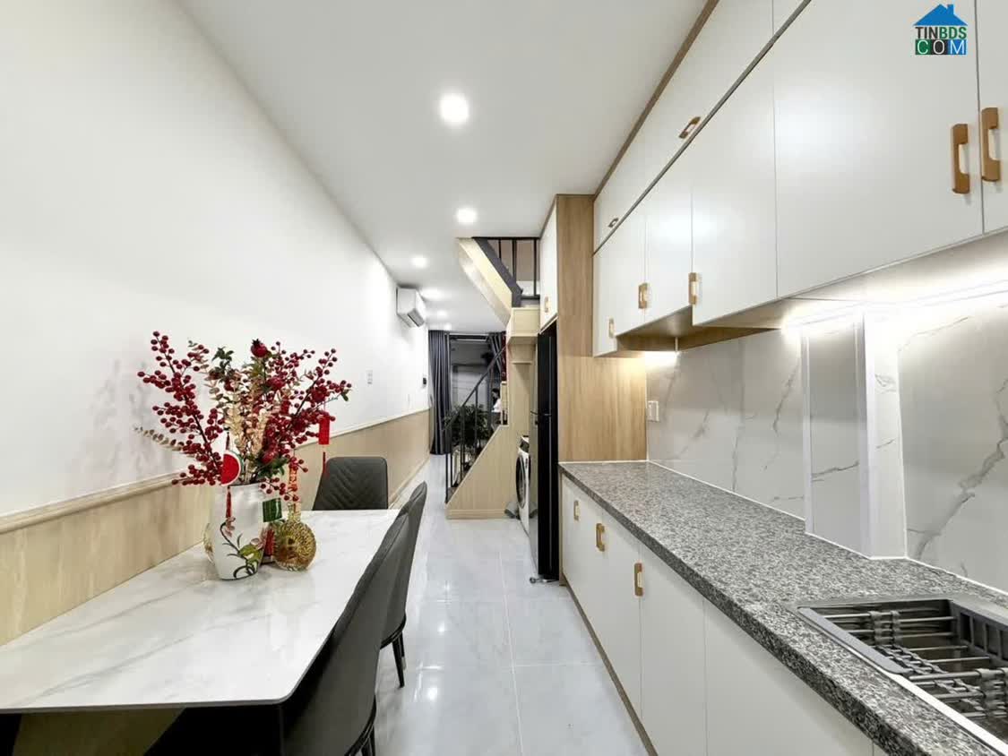 Ảnh Sát mặt tiền - Nguyễn Thượng Hiền - Quận 3 - 3 tầng - 25m2 - 5,2 tỷ 0