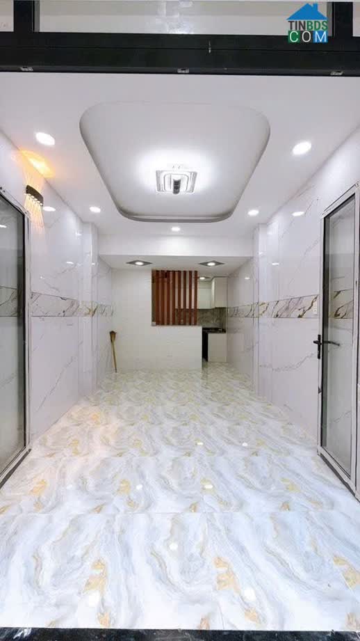 Ảnh Nhà bán mặt tiền đường số Quận 4 sầm uất, 4 tầng hoàn công mới tinh nhỉnh 6tỷ 0