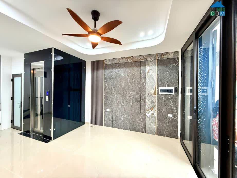 Ảnh Trung Văn nhà đẹp ở ngay, nội thất hiện đại, thang máy sịn sò, 10m ra ô tô, hơn 8 tỷ 0