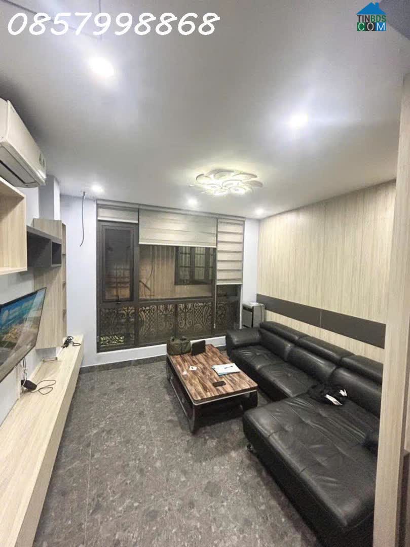 Ảnh Nhà Phố Đẹp Ở Ngay - 5 Tầng Full Công Năng - Chủ Tặng Đủ Nội Thất 0