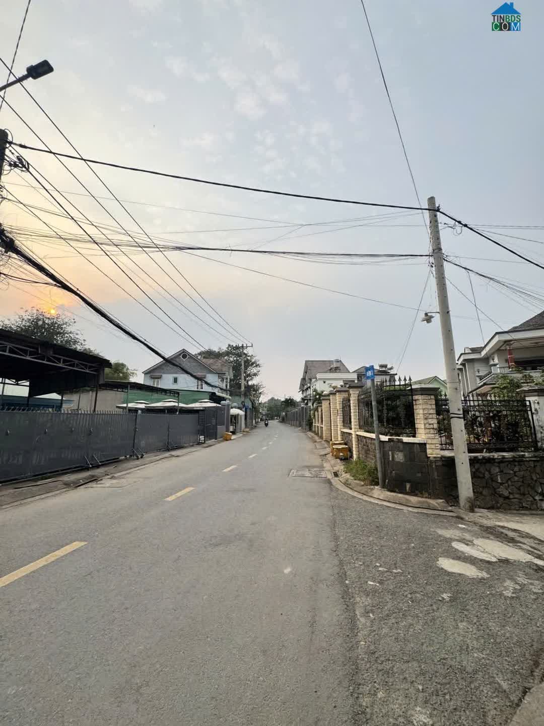 Ảnh Bán Nhà Mặt Tiền Sát Nguyễn Xiển Quận 9 Giá Rẻ - View Hồ Mát Mẻ - Cạnh Trạm Metro - Chỉ 3.8 Tỷ 0