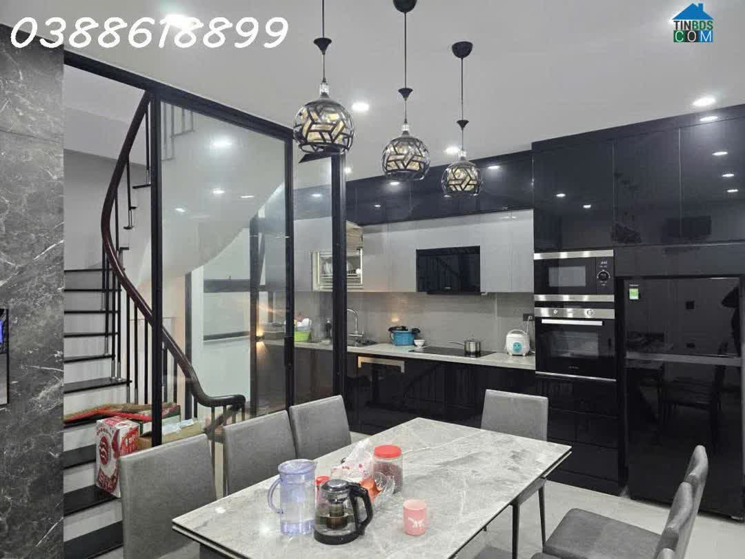 Ảnh Bán MP Hoàng Văn Thái 75mx3t, MT 3,5m - Kinh Doanh 0