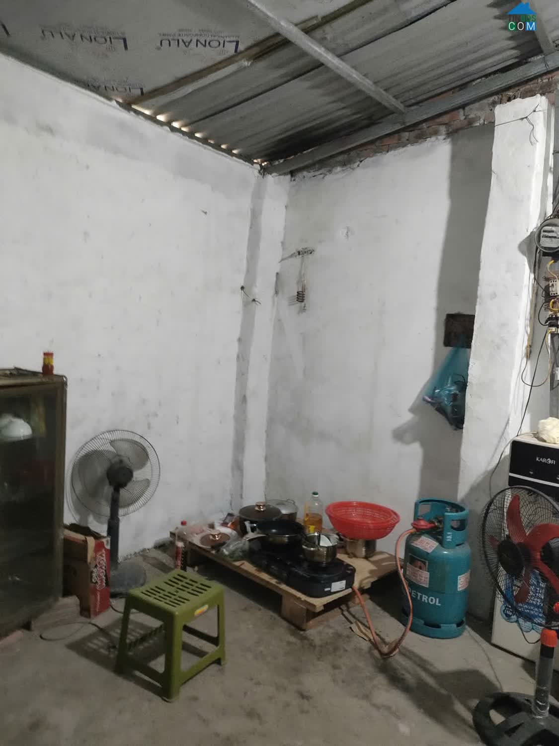 Ảnh Bán gấp giá rẻ Giải Phóng 63m, cấp 4, mặt tiền 4m, 940 triệu Hoàng Mai. 0