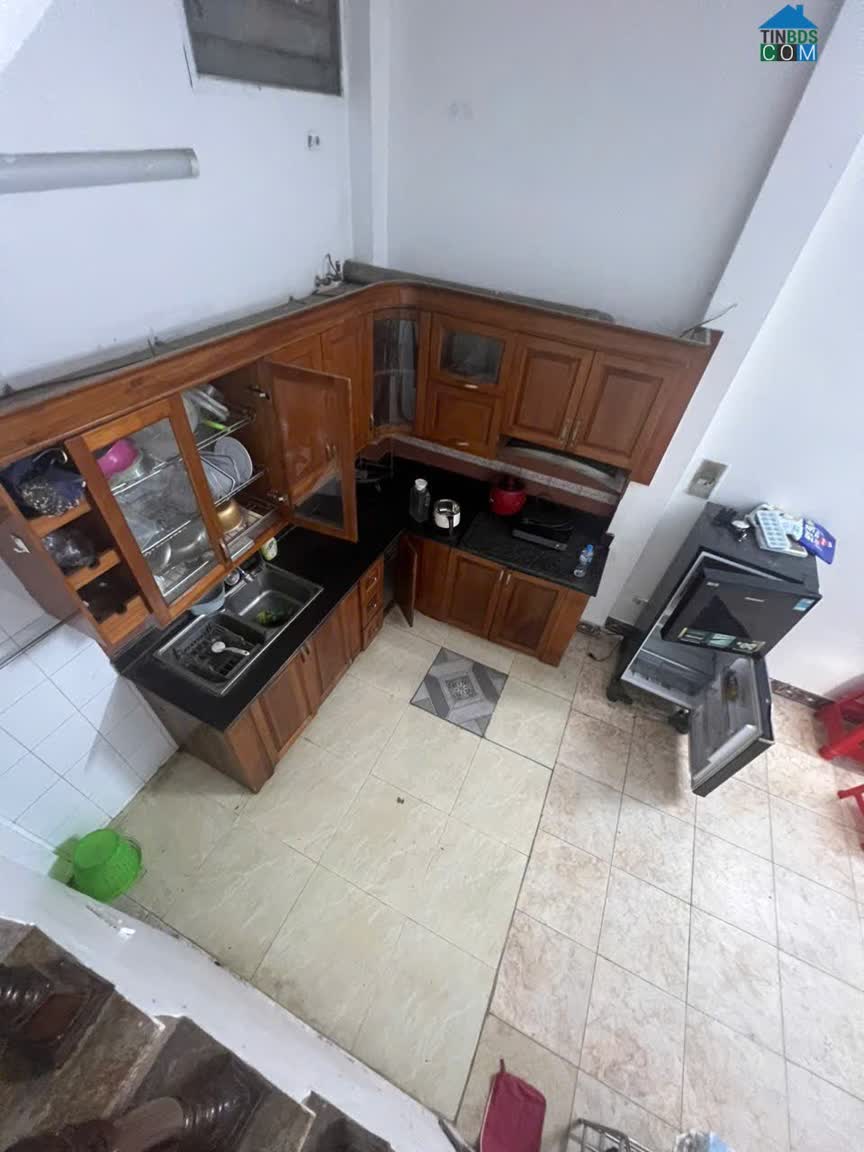 Ảnh Cho thuê nhà ngõ 718 đường Láng - Đống Đa 35m x 5T giá 13.5 triệu 20M RA Ô TÔ 0