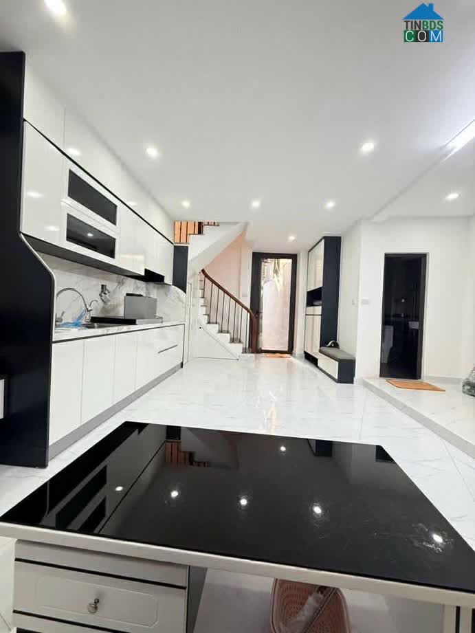 Ảnh Phố Trần Khát Chân, DT 37/40m2, Nhà Đẹp, 5tầng, Full Nội Thất Sang Trọng, Giá 7.7tỷ. 0