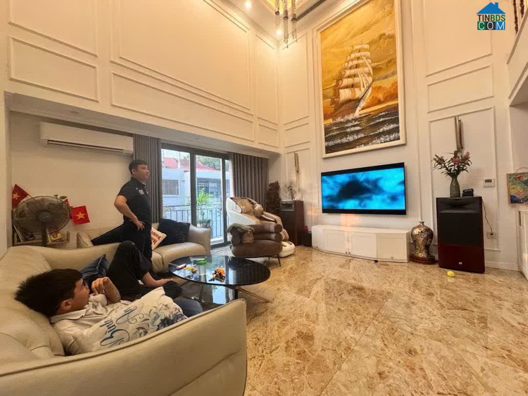 Ảnh Bán nhà TT Văn Quán DT 80m2, 6 Tầng. MT 18m, Giá 32 Tỷ Hà Đông Hà Nội 0