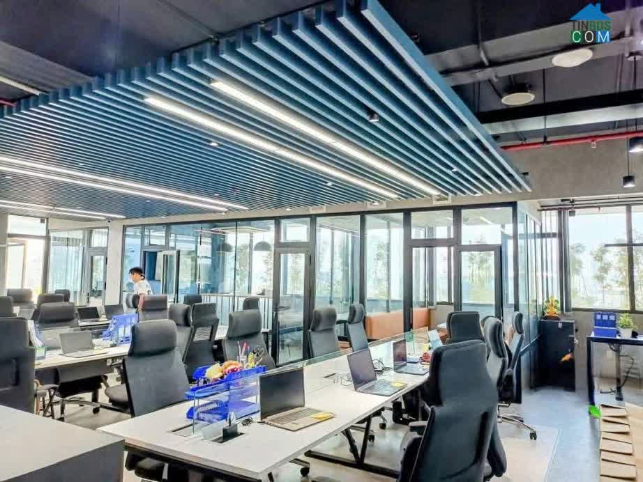 Ảnh Bán Tòa nhà Mặt phố Lạc Long Quân, 145m2 x 7T x MT 8m, Khai thác dòng tiền lớn, 98 tỷ 0