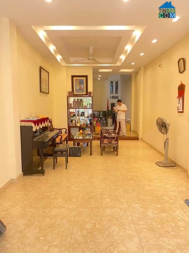 Ảnh Bán nhà ngõ 91 Hoàng Quốc Việt, DT 110m, 5 tầng, MT 4m, giá 35 tỷ, ngõ oto. 0