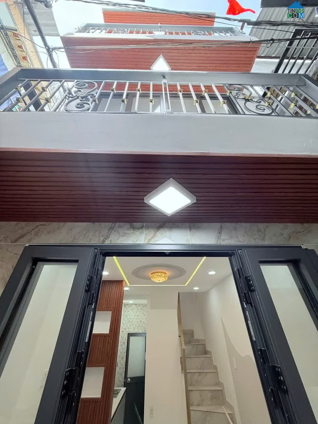 Ảnh Nhỏ Xinh Giá Mềm Ngay Lũy Bán Bích 3 Tầng 2PN 3WC Chỉ 2.2 Tỷ 0