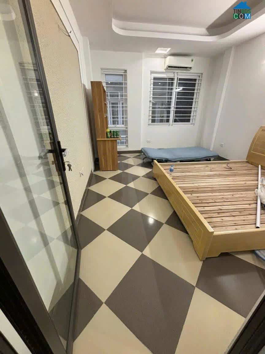 Ảnh cho thuê nhà Hồ Tùng Mậu-Cầu Giấy, 40m2, 5 tầng, 3 ngủ, 12tr 0