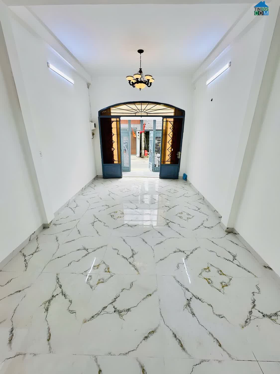 Ảnh Bán nhà hẻm xe hơi Lũy Bán Bích sát Đầm Sen, 3 Tầng BTCT, 4PN chỉ nhỉnh 8 Tỷ 0