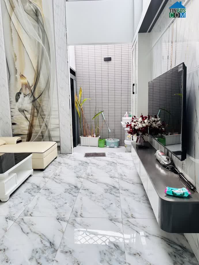 Ảnh Cần Bán Gấp Nhà Hơn 100m2, 2 Mặt Tiền, Ngay Ngã Tư Ga, Quận12 0