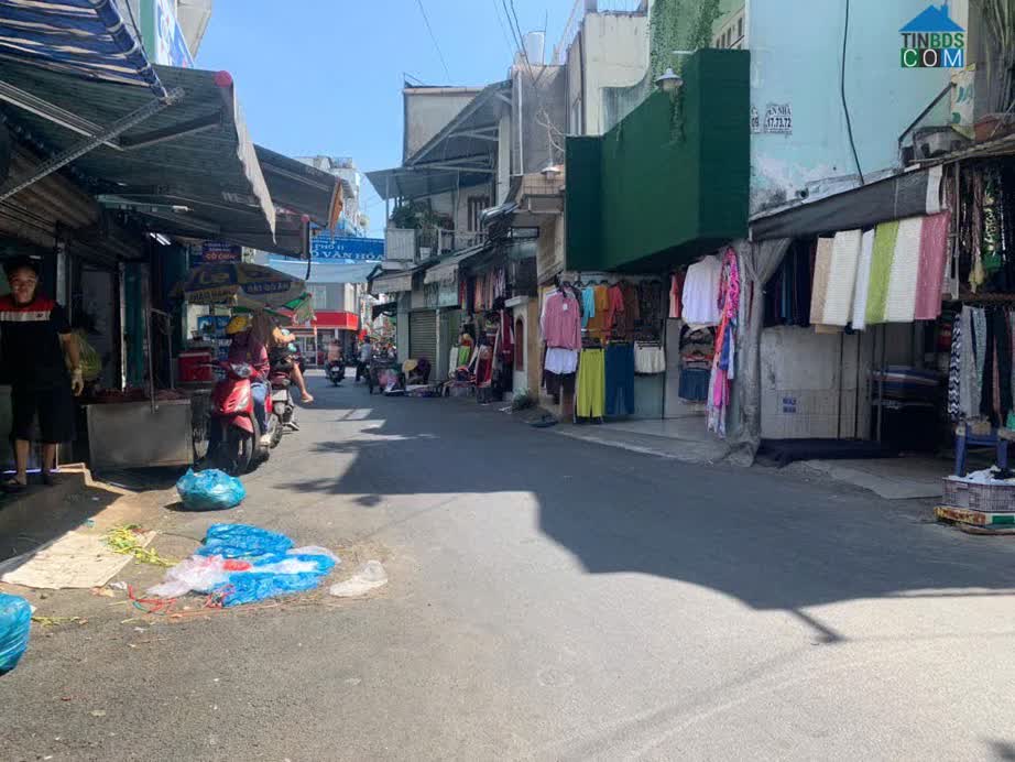 Ảnh https://nhadattop1.com/nha-4-tang-ngay-cho-tran-huu-trang-hem-xe-hoi-sat-q1-q3-nhinh-7-ti-pham... 0