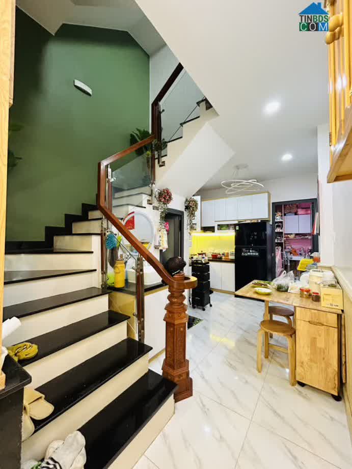 Ảnh Nhà đẹp gần Phú Mỹ Hưng, Quận 7, 4 Tầng 3,3 x 13m, 7.x tỷ 0