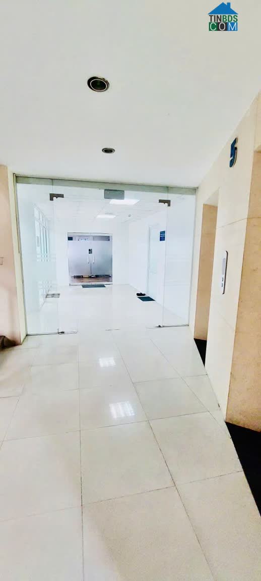 Ảnh Tòà nhà văn phòng 28 Xuân La cho thuê tầng 5 làm văn phòng. 0
