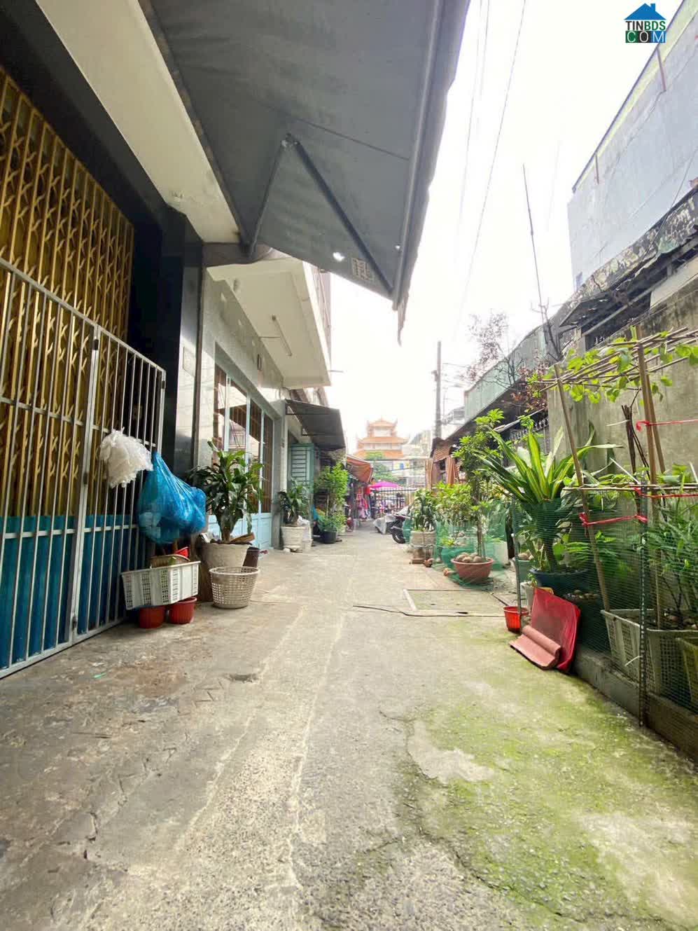 Ảnh Bán Căn Ngay Chợ Bùi Minh Trực, Quận 8 - Dân Trí Cao - DT 109.2 M2 0