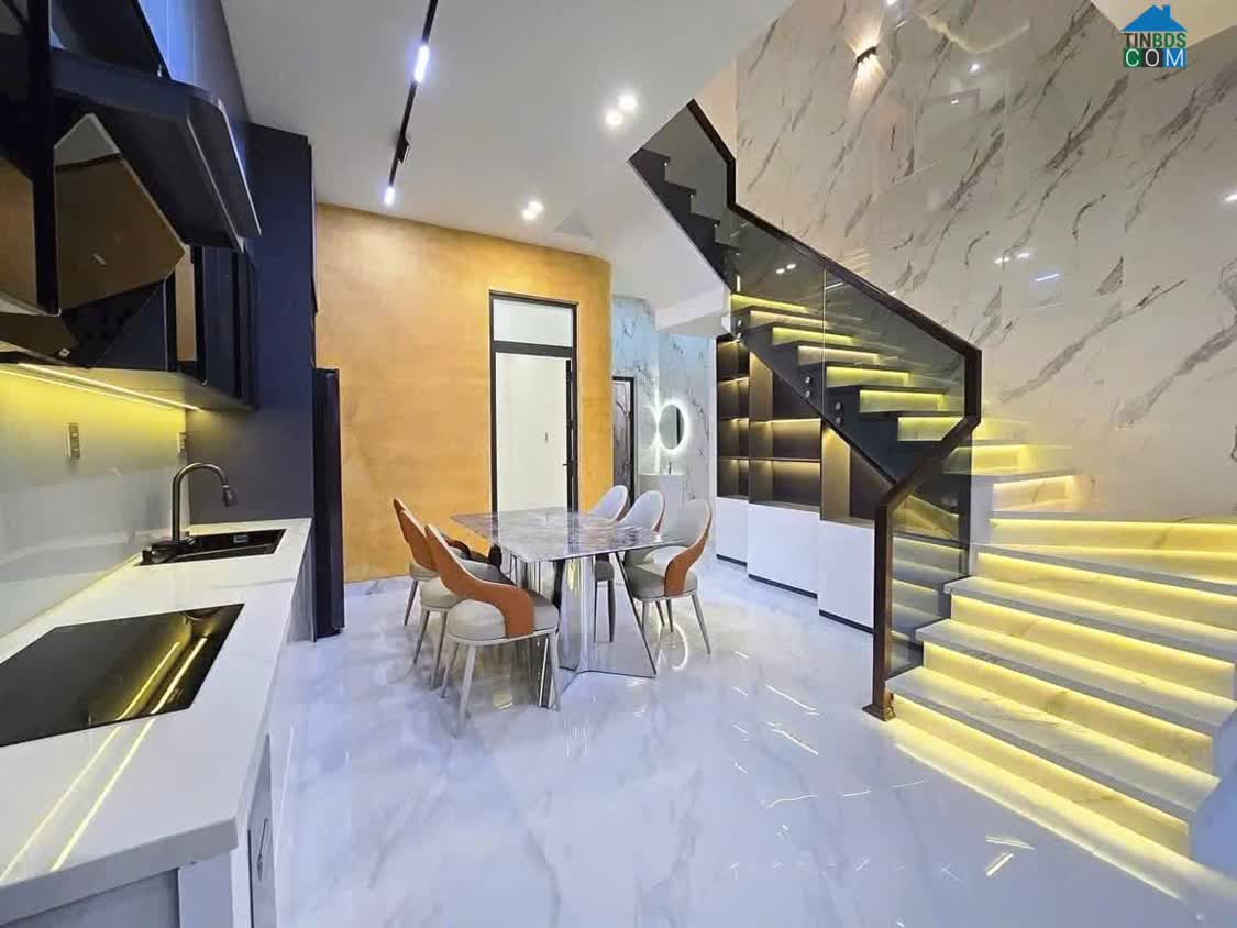 Ảnh Cần Bán Nhà 3 Tầng Mặt Tiền Hòa Minh –Gần Biển Nguyễn Tất Thành – Full Nội Thất Cao Cấp 0