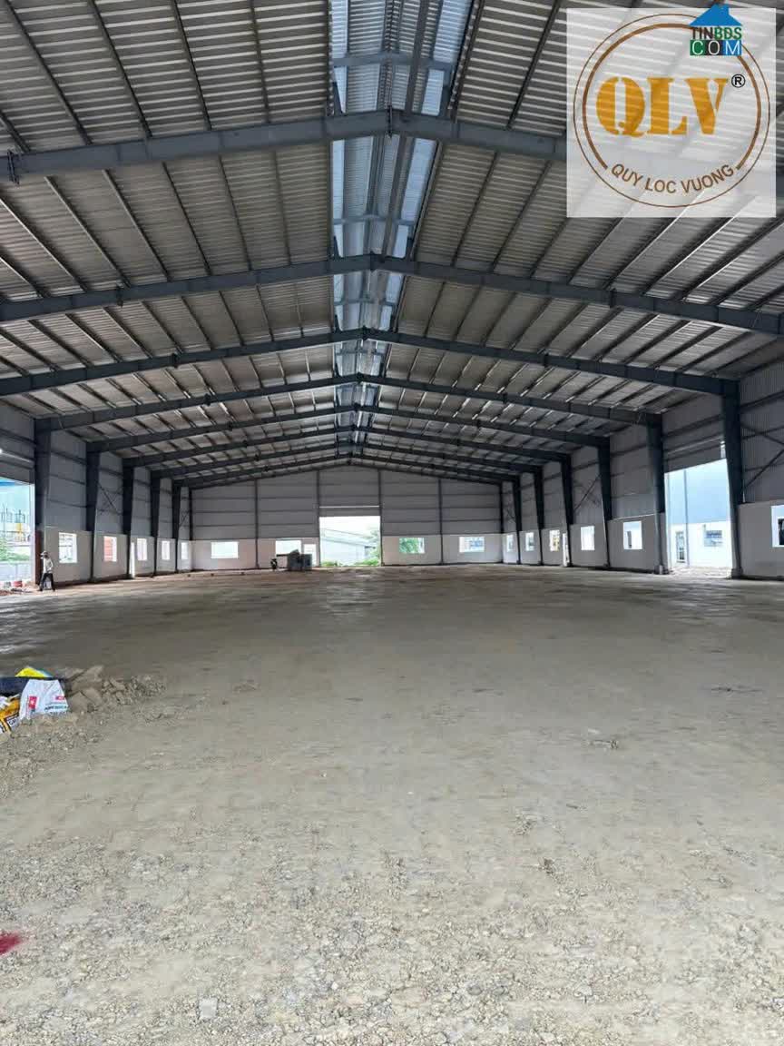 Ảnh Cho thuê nhà xưởng Uyên Hưng 2.970m² 0