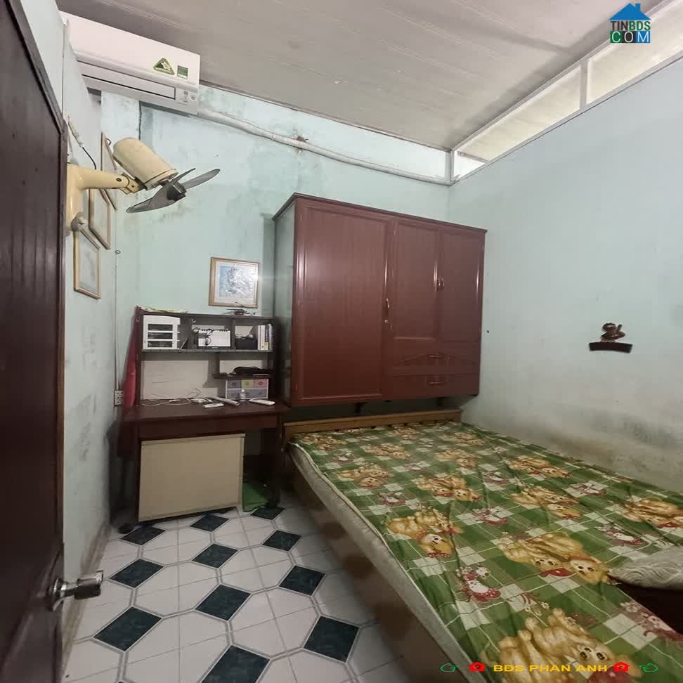 Ảnh Cần gì đi đâu xa, ngay trung tâm Phước Long có căn nhà "vòng xuyến" xe tải chạy cực phê! Chỉ có... 0