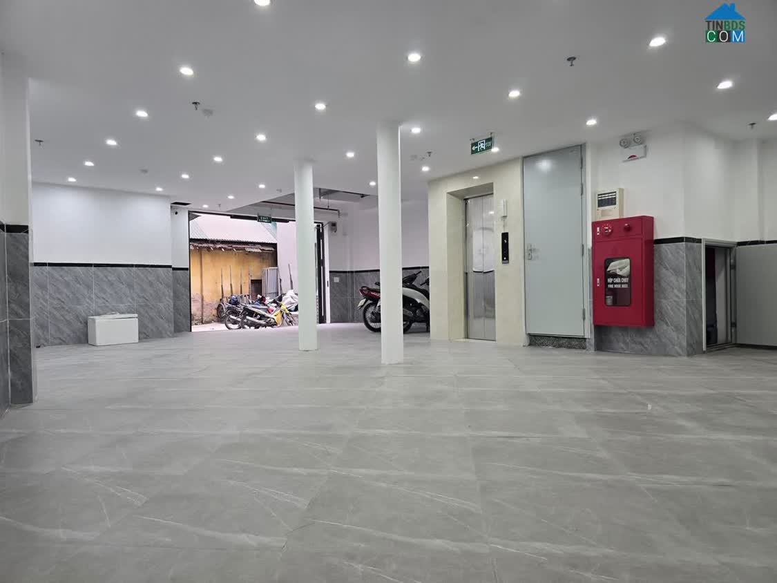 Ảnh Bán căn hộ DV ngõ 213 Giáp Nhất, DT 85/91m, 8 tầng thang máy, MT 5m, giá 25.5tỷ. 0