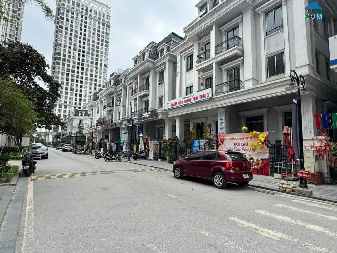 Ảnh Bán Liền Kề Nguyễn Chánh 119M - Vỉa Hè Rộng - Đỗ Xe Thoải Mái - Văn Phòng Đẹp 0