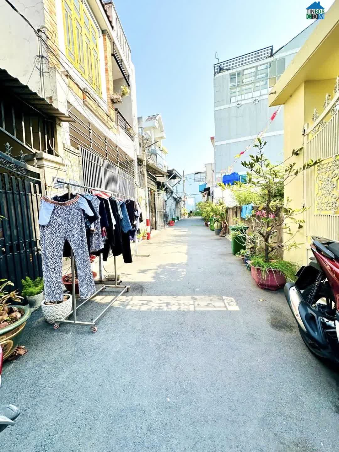 Ảnh Bán nhà hẻm xe hơi phường Linh Tây Thủ Đức - ngay cạnh Phạm Văn Đồng - 75m2 chỉ 4.15 tỷ 0