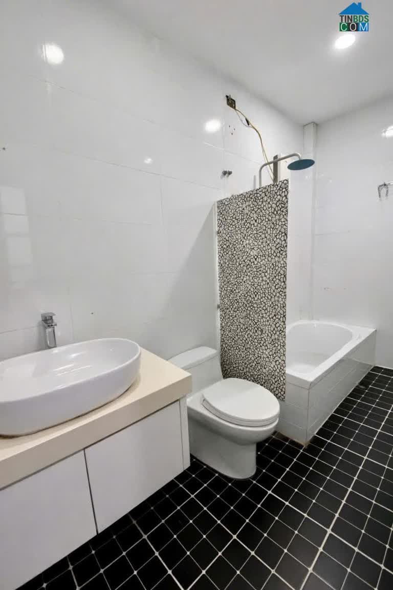 Ảnh Hiếm Gấp Bán – Nhà Hiệp Thành 17 Hẻm 5M Ô Tô Chỉ 2.85 Tỷ 3PN Full Công Năng 0