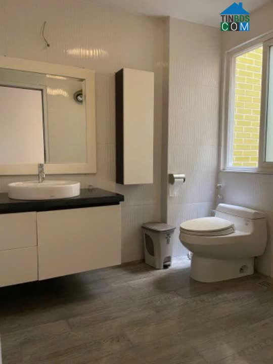 Ảnh Cho thuê nhà Nguyễn Thái Học-Ba Đình, 60m2, 5 tầng, full đồ, 20tr 0