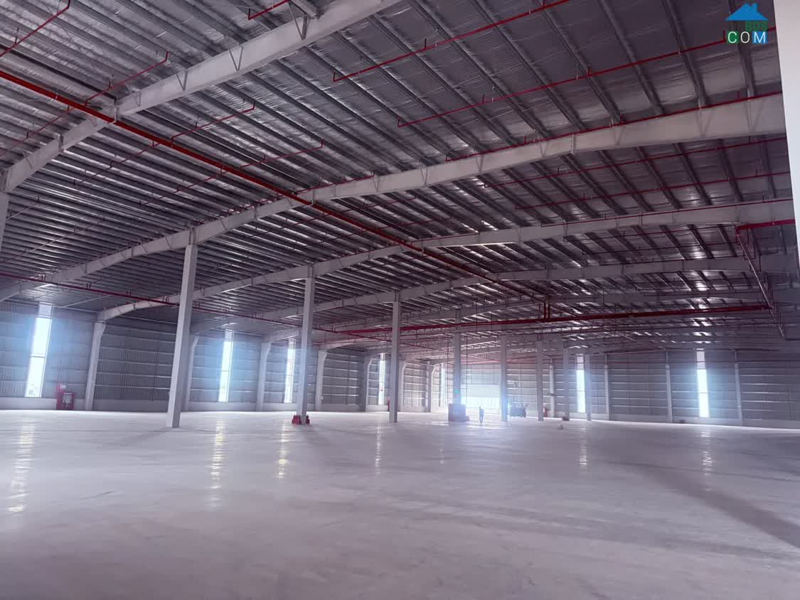 Ảnh Cho Thuê Nhà Xưởng Mới KCN Yên Phong, Bắc Ninh | Dock Leveler, Xưởng Không Cột 0