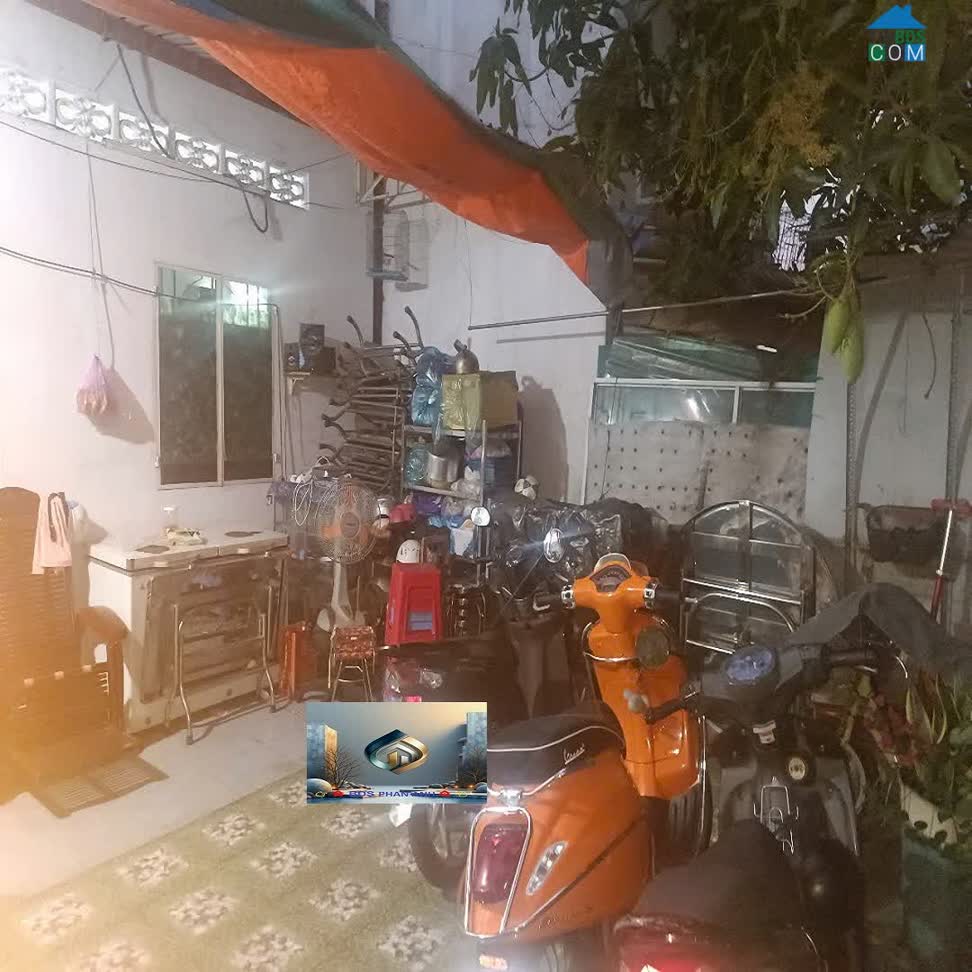 Ảnh 130 m² đất mà chỉ có 5 tỏi hơn | Đúng là hiếm có miếng nào ngang hơn 7 m mà lại giaá này ở Thủ Đức! 0