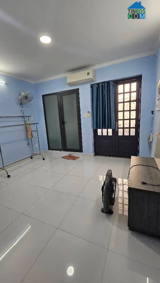 Ảnh Nhà Núi Thành 3 Tầng Sổ Vuông Hơn 3 Tỷ, Gần Etown 0